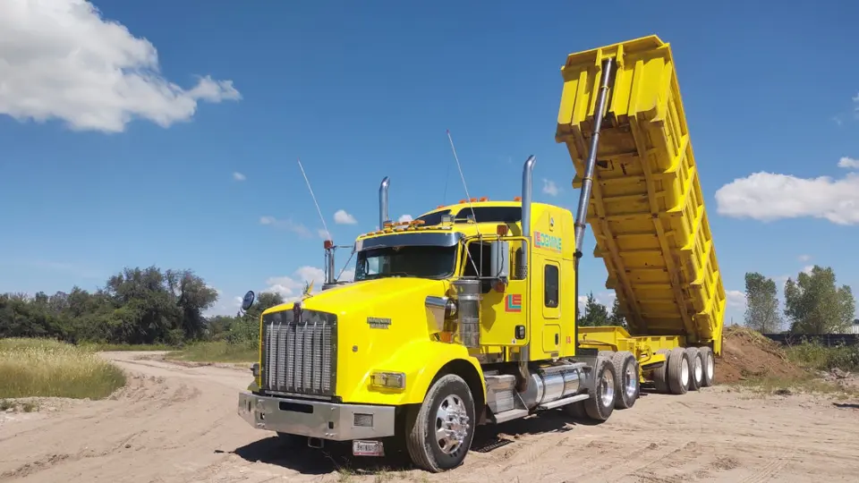 Transportacion de material en gondola