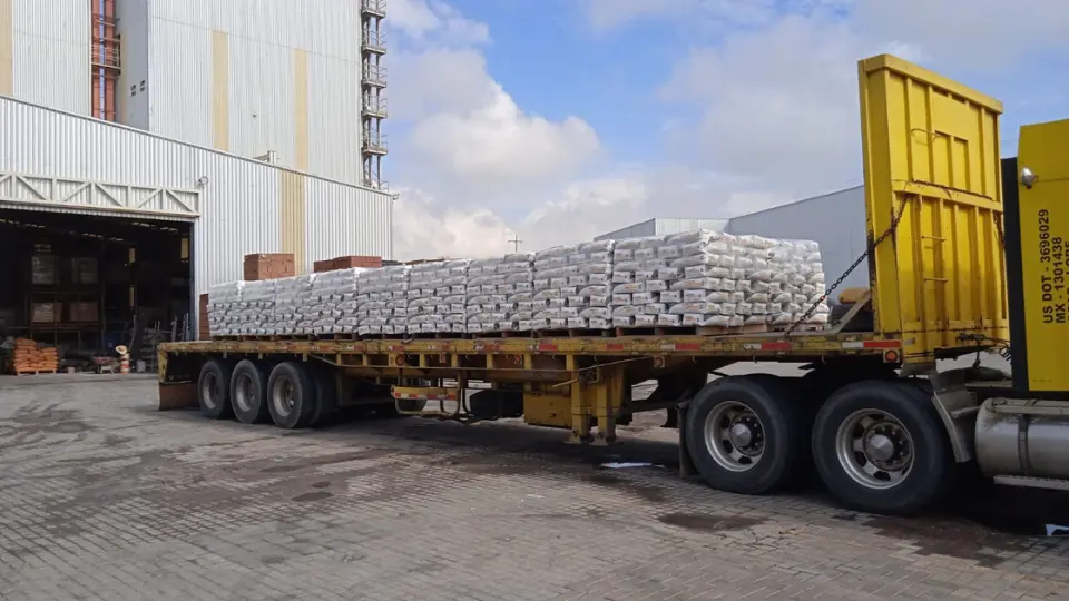 Transportacion de material en plataformas